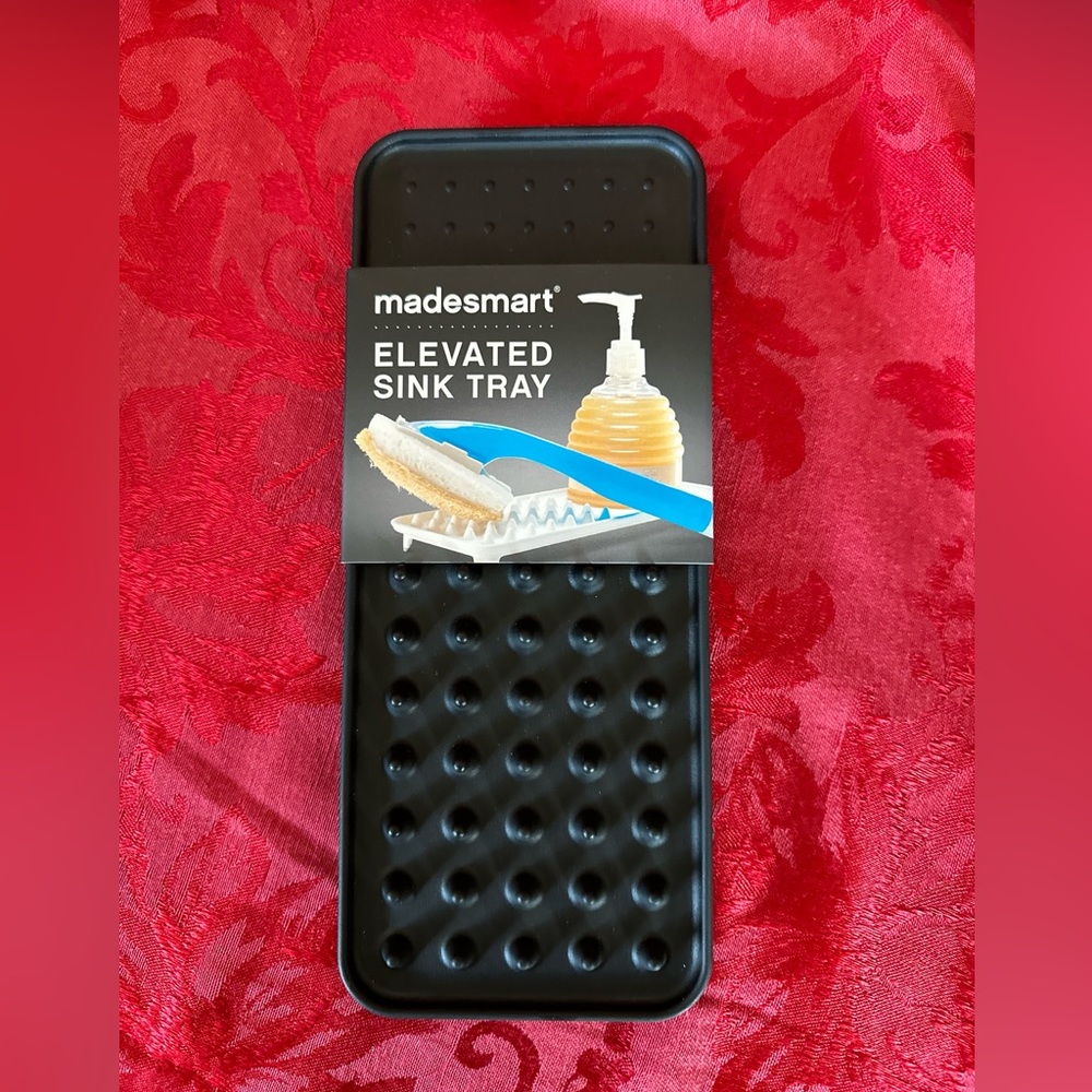 🌵 3/$15 Elevated Black Sink Tray non slip feet for stability ( see description)